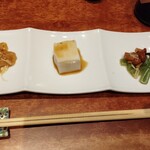 Tsukiji Miyagawa Honten - イチ推し御膳に付いてくる小鉢三種