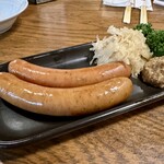 ビヤホールライオン 銀座七丁目店 - ビヤホールソーセージ　990円