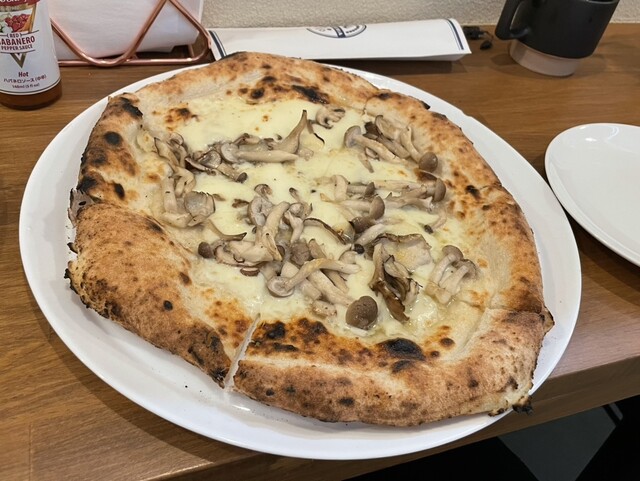 閉店】Pizzeria ao 中百舌鳥店 （ピッツェリア アオ） - 白鷺/ピザ