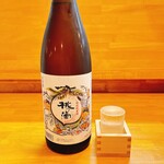 Mannaka Tsururu - 桃の滴　特別純米酒