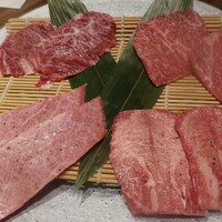 焼肉 和 - 上タン、ロース、特上カルビ、サガリ