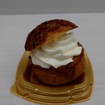 セブンイレブン - 料理写真:シューアラクレームアールグレイ:320円+税