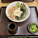 伏見　藪そば - 辛味大根だけのおろしそば