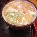 とんかつ桂 - なめこの味噌汁