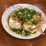 Ichigetsuya - 名物　湯豆腐　多分300円くらい