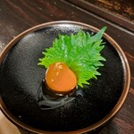 萬屋松風 - 卵黄の味噌漬け。