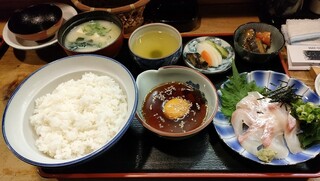 Kappou Tanaka - 鯛めし定食