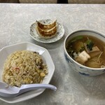 中華料理絋月 - チャーハンセット　(チャーハン、半ラーメン、餃子2個)