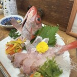 呑める魚屋 魚徳 - 