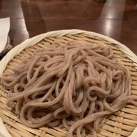 自家製粉石臼挽きうどん 青空blue 本店 - ハイ、太い田舎蕎麦ではありません。うどん！