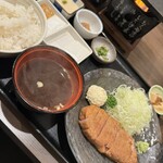 牛かつもと村 池袋店 - 