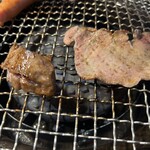 焼肉ホルモンまんのや ハットリ一番 - 