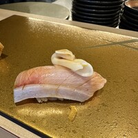 梅田 鮨 よこ田 - 