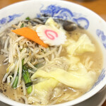 新御茶ノ水 萬龍 - ワンタンもやしそば