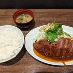 洋食の朝日 - ビフカツ