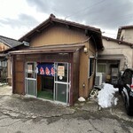 北野食堂 - 息子は入店前からビックリしてました