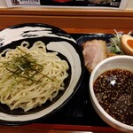 俺の中華たなか家 - 「つけ麺醤油」が着盆＼(^o^)／