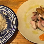 アティコドス - ランチはバターライス付き