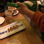 サンチャ フカミ - グラスの日本酒