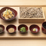 Hitoshinaya - 天もりそば（十割そば）