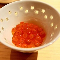 鮨 由う - 