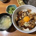 Yakiniku Izakaya Tonton - ピリ辛鶏ハラミのスタミナ丼