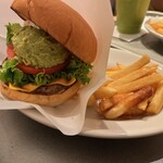 the 3rd Burger 新宿大ガード店 - 