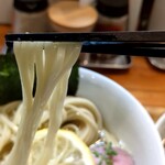 ユナイテッド ヌードル アメノオト - 麺