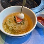 Yakiniku Tokuju - ハーフ冷麺