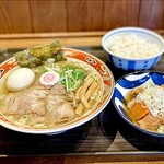 中華そばともつ煮 いっき食堂 - 中華そばミニもつ煮定食 TP塩味玉