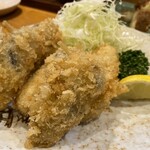 味のまる藤 - 牡蠣フライ