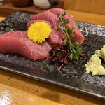 味のまる藤 - マグロ刺身