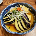 Sawaraya - 芸術的な揚げ出し茄子と豆腐