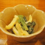 寿司 割烹 から津 - 付き出し（烏賊ヌタ）