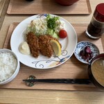 岩城ウミヨコ食堂 - 