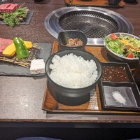 近江牛専門店 万葉 まえだ亭 - 