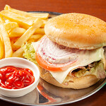 ハラール屋台村 八潮スタン - チャプリバーガーセット