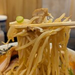 食堂 はせ川 - モヤシとの相性もバッチリ