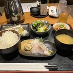 魚屋の居酒屋 魚錠 - 