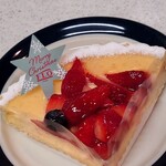 フロ プレステージュ - Xmas  苺のチーズタルト　９５０円