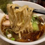 麺処 はら田 - 手揉み醤油そば　950円