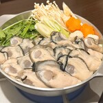 海老牡蠣酒場だるま - 牡蠣鍋/ごま豆乳