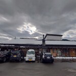 ピッツェリア・ゴンザ - 店舗外観
      これ見たらこのお店が混んでる様にしか見えないよねえ❔