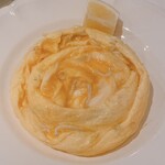 NISHITOMIYA - しらすとレモンのオムレツ