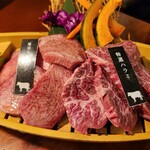 焼肉 ホルモン道場 闇市肉酒場 - 