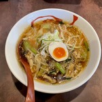 Ifuu dou dou - 【広東風ラーメン】　麺は2／3です