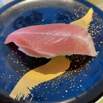 お魚天国 すし若  - 大トロ