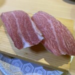 お魚天国 すし若  - 特上大トロ