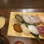 北野水産 - 握り八貫1,410円