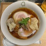Japanese Ramen Noodle Lab Q - 特製醤油らぁ麺 2,500円